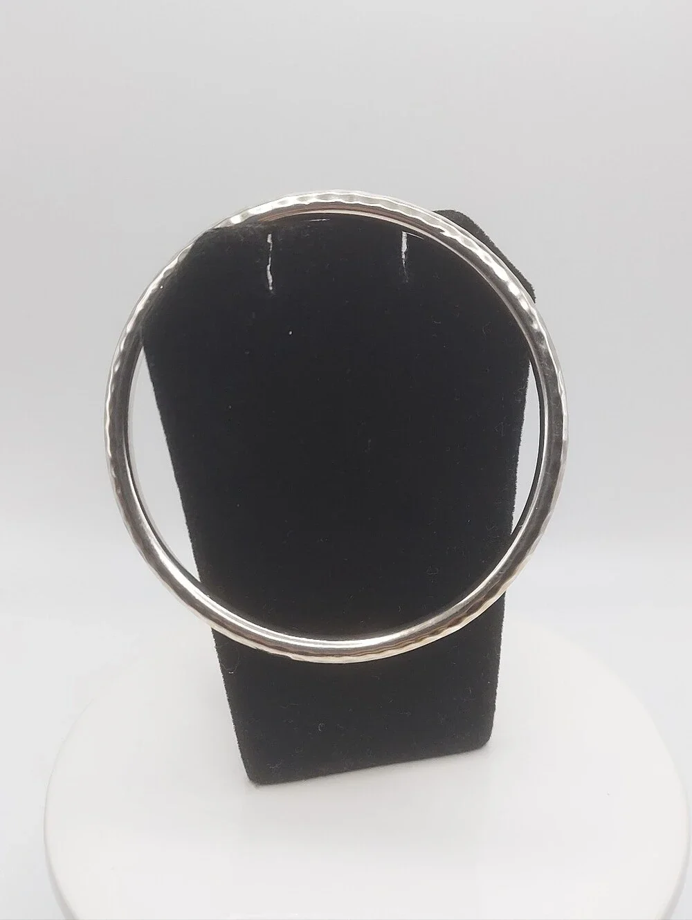 Silpada Retired Hammered Sterling Silver Bangle Vtg Bracelet, GC.